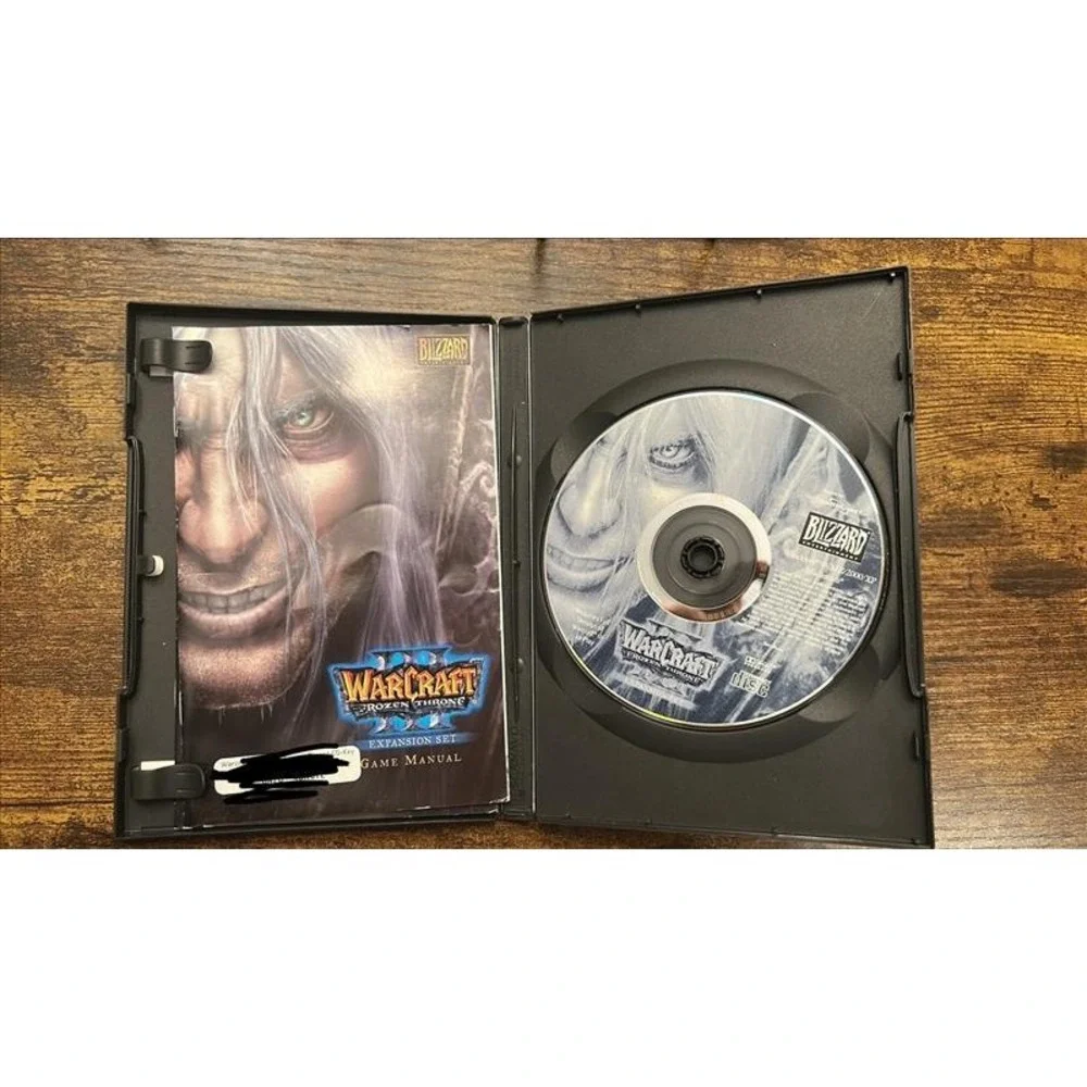 Blizzard Warcraft III The Frozen Throne Expansion Set with Game Key